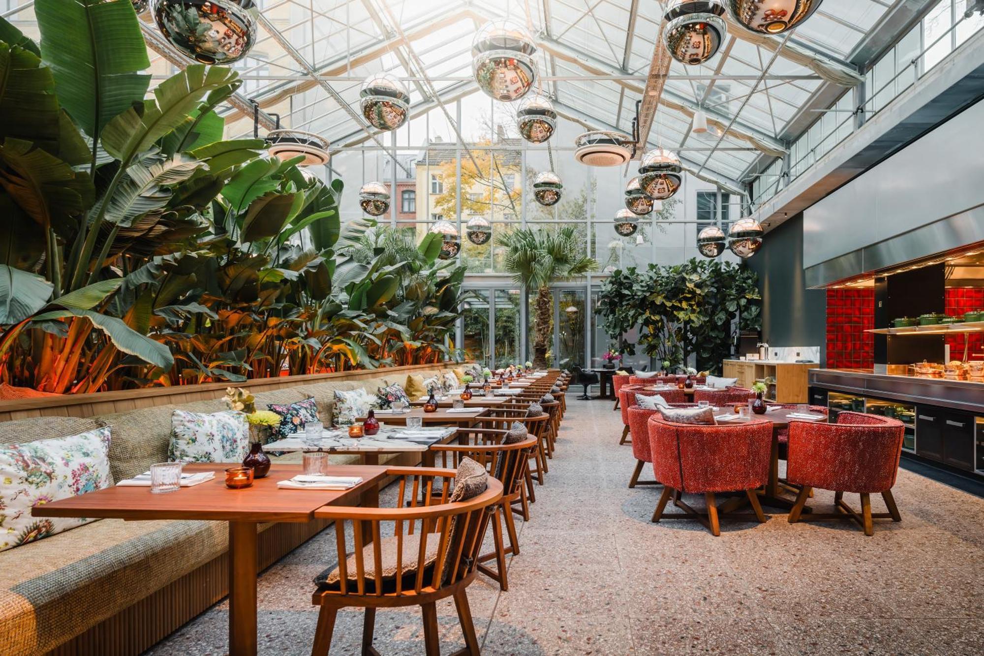 Sly Berlin Hotel Buitenkant foto The Greenhouse